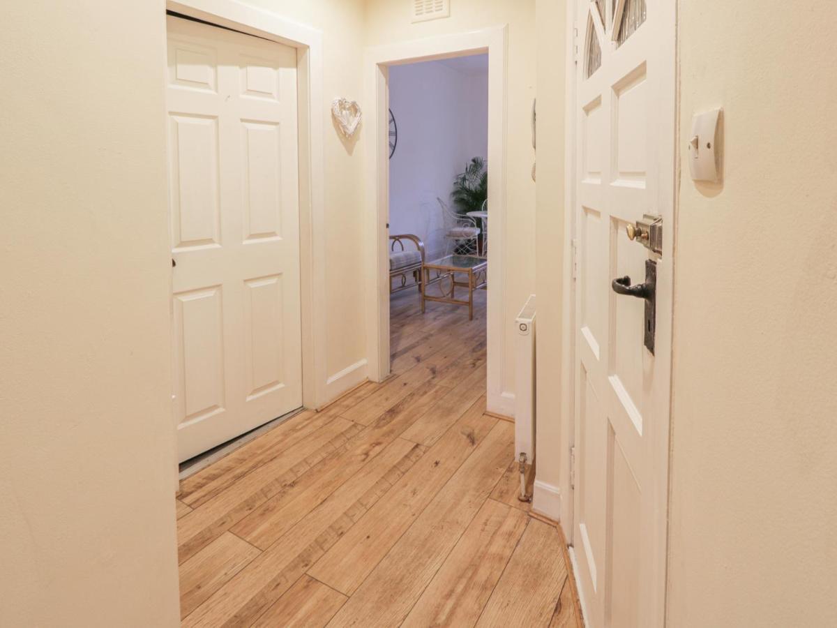 Garden Apartment Ayr Exterior foto