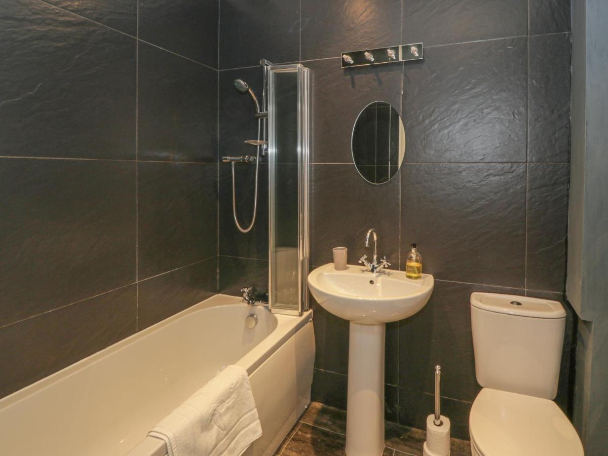 Garden Apartment Ayr Exterior foto